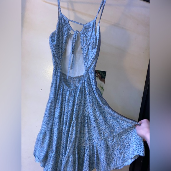 Blue dress - Picture 3 of 3